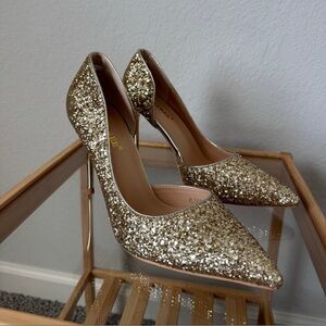 Aldo Gold Stiletto Heels with Glitter Finish